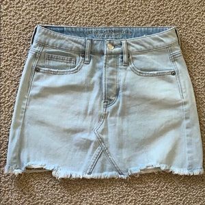 AE distressed denim skirt